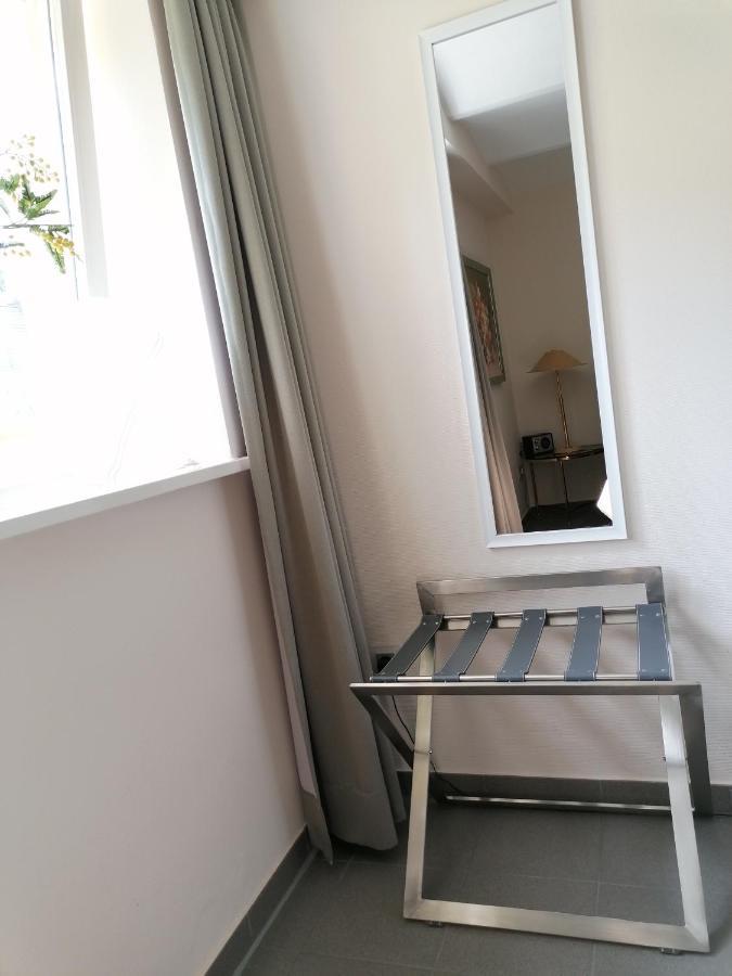 Claas Am Apartment